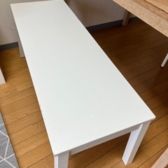 IKEA 白の長椅子