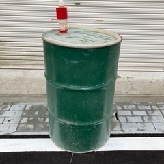 【無料】ドラム缶　200リットル　灯油用