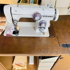 ミシンセット ジャノメ製 672モデル 店舗手渡し歓迎！ Y06009 ①
