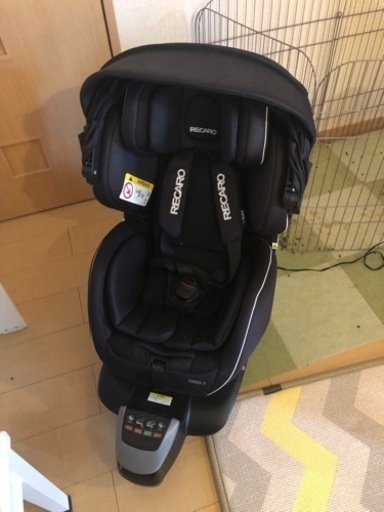 レカロ　チャイルドシート