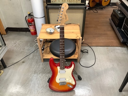 Squire by FENDER エレキギター 紹介いたします！