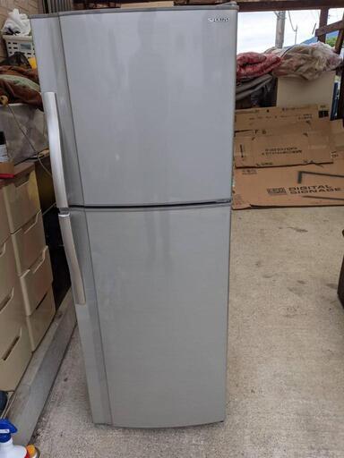 シャープ冷蔵庫 2013年製  最終即決価格