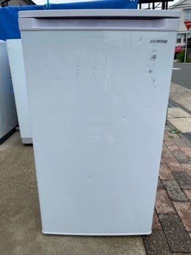 2020年製アイリスオーヤマ冷凍庫 ホワイト IUSD-6A-W [1ドア /右開きタイプ /60L]