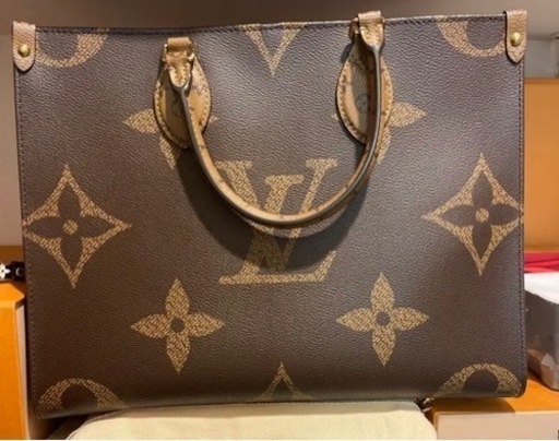 LOUIS VUITTON ルイヴィトン　オンザゴーMM