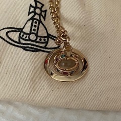 ヴィヴィアン  ゴールドネックレス