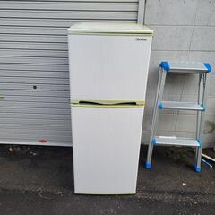 冷蔵庫3　2016年製