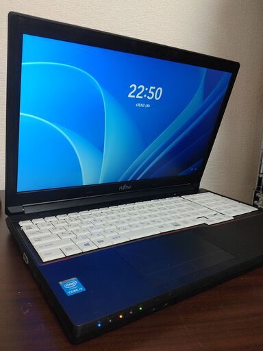 富士通 メモリ4G CD/DVD/読み書き　大画面15.6インチ　　USB3.0 Wifi対応