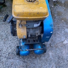 イワタエンジン式コンプレッサーcs-165p動作品ey20エンジン