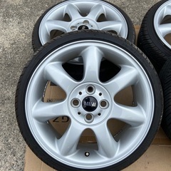 MINI純正　エッセ　16インチ　6.5j 軽自動車流用　165/40R16 扁平　ツライチ