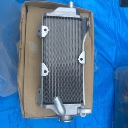 YAMAHA YZ ラジエータ　新品