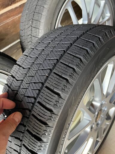 宅急便は割引特典対象! 50プリウスに履いてました タイヤは