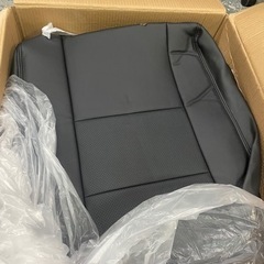 ブロスクラッツィオの新品　未使用シートカバー