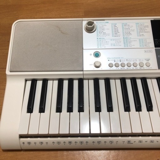 【ねぃの】中古CASIO カシオ 電子ピアノ キーボード　LK-516 CASIO カシオ キーボード LK-516 ねぃの】中古CASIO カシオ 電子ピアノ