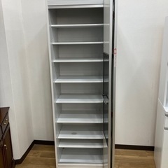 取りに来れる方限定！大容量の食器棚（ホワイト）です！！
