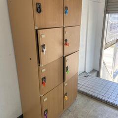 4人用ロッカー プラス製 鍵はお付けします