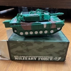 戦車　フィギュア