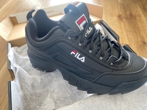 値下げしました！FILA Disruptor2 ブラック 厚底スニーカー　新品未使用