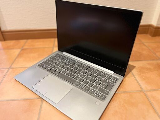 軽量・高性能ノートパソコン 13.3インチ 8世代Core i5 メモリ8G