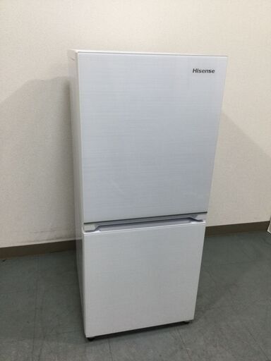 （6/28受渡済）JT6554【Hisense/ハイセンス 2ドア冷蔵庫】2020年製 HR-G13B-W 134L 家電 キッチン 冷蔵冷凍庫