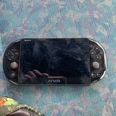 PSVITA 本体、ソフト一本　付属品無し