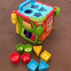 知育玩具　バイリンガルラーニングボックス