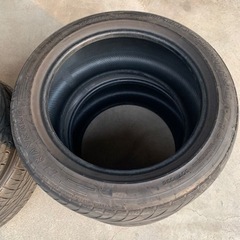 タイヤ　205/50R15 2本