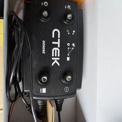 CTEK D250SE　走行充電器　中古