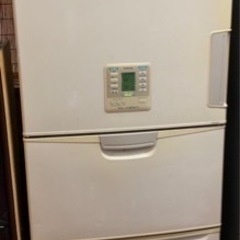 冷蔵庫　465L  2001年製品
