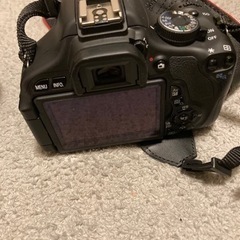 美品】Canon 一眼レフカメラ EOS KISS X5 ダブルズームキット カメラ 