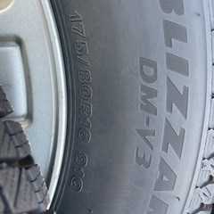 ジムニー　ブリヂストン　スタッドレスタイヤ