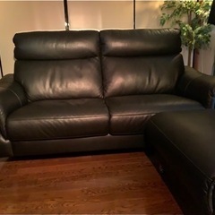 【定価33万円超】高級3Pレザーソファ+オットマン+レザーケアキット（4ヶ月程前購入品）