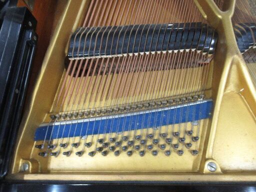 中古グランドピアノ KAWAI 600 奥行き183cｍ 製造1968年