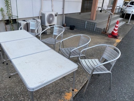 アウトドアチェア　折り畳みテーブル