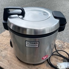 ☆新品 未使用品 タイガー炊飯ジャー JNO-B360 2019年 ステンレスXS 3.6L