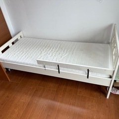 IKEAの子供用ベッド
