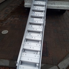 昭和アルミブリッジ　新品未使用品になります　2本１セット