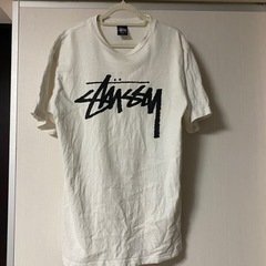 【ネット決済・配送可】ステューシーＴシャツM