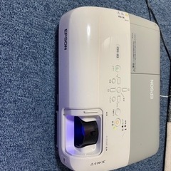 EPSON プロジェクター　最終値下げ