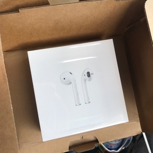 限界値下　早い者勝ち　AirPods 第二世代 新品未開封品　アップルから届いたままです！