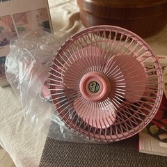卓上型扇風機(ピンク色)