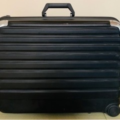 美品　スーツケース　横型