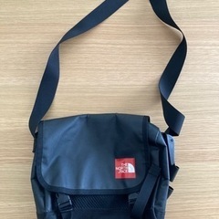 商談中！THE NORTH FACE Messenger Bag