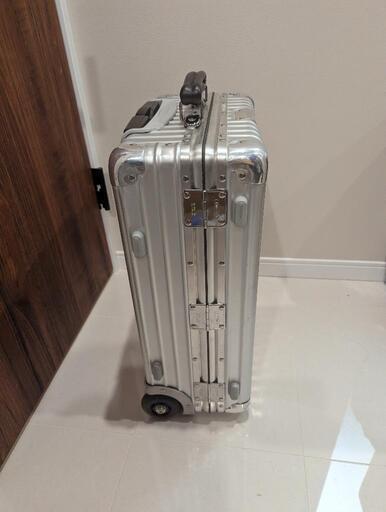 rimowa うたっ リモワ 機内持ち込み クラシックフライト 2輪 rimowa うたっ リモワ 機内持ち込み クラシックフライト 2輪
