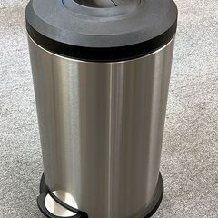 【無料】圧縮ゴミ箱40L「トラアッシュクボックス」差し上げます