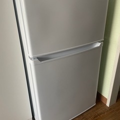 アイリスオーヤマ　ノンフロン冷凍冷蔵庫　IRSD-9B-W