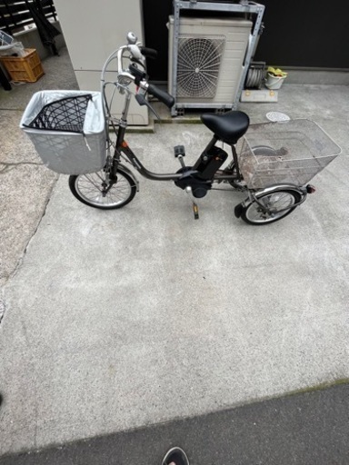 志摩か名古屋 直接引渡し希望 ビビライフ 電動アシスト自転車 3輪車 
