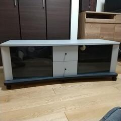 値下げしました。グレーと黒のテレビ台