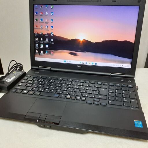 【取引中です】NEC　VersaPro　15インチ　i5　8GB　SSD＋HDD　Office2021　Wi-Fi　マルチ　テンキー付き   Windows11