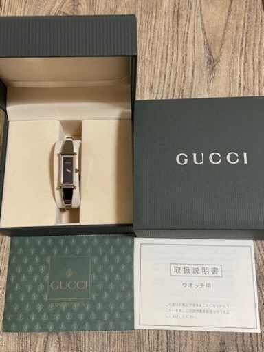 [ほぼ未使用/付属品完備] GUCCI グッチ1500L /稼働品/極美品/腕時計/レディース