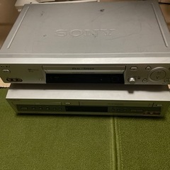 SONYDVDビデオ➕SONYビデオデッキ　無料で！